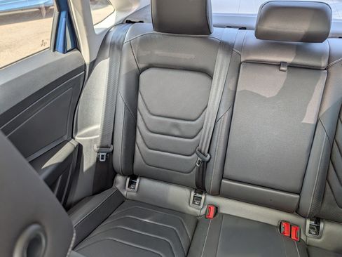 Used 2019 Volkswagen Jetta SEL Premium FWD image 12