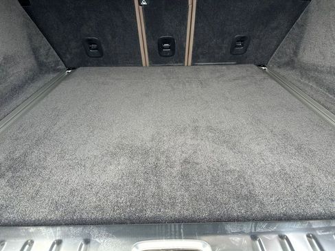 New 2026 Aston Martin DBX 707 image 28