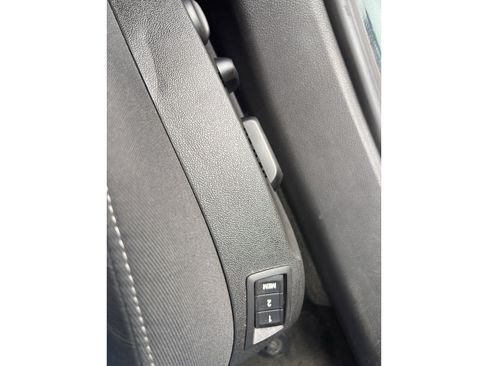 Used 2017 Buick Regal GS w/ Driver Confidence Package #2 AWD/4WD image 29