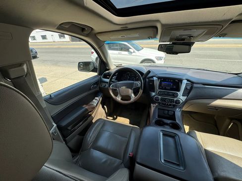Used 2015 Chevrolet Tahoe LT AWD/4WD image 25