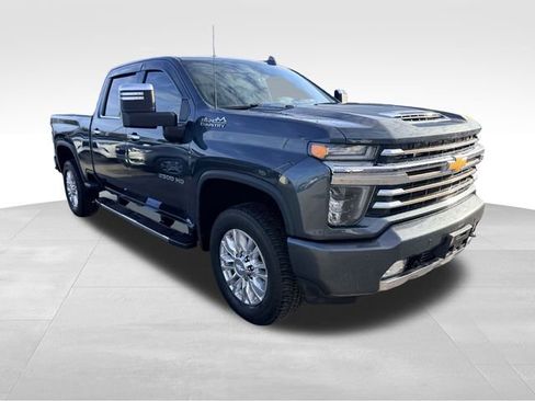Used 2020 Chevrolet Silverado 2500 High Country w/ Z71 Off-Road Package image 3