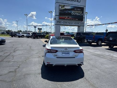 Used 2020 Toyota Camry XSE AWD/4WD image 4
