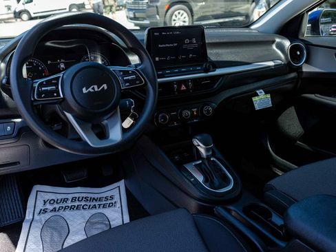 Used 2023 Kia Forte LXS FWD image 17