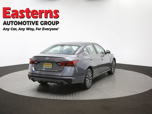 Used 2023 Nissan Altima 2.5 SV w/ SV Premium Package AWD/4WD image 40