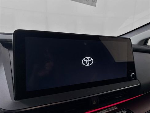 Certified 2025 Toyota Prius Plug-In Hybrid image 16