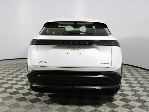 Used 2024 Nissan Ariya FWD image 35