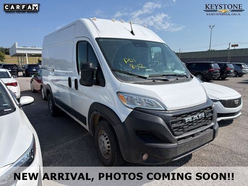 Used 2025 RAM ProMaster 2500 w/ Convenience Group FWD image 1