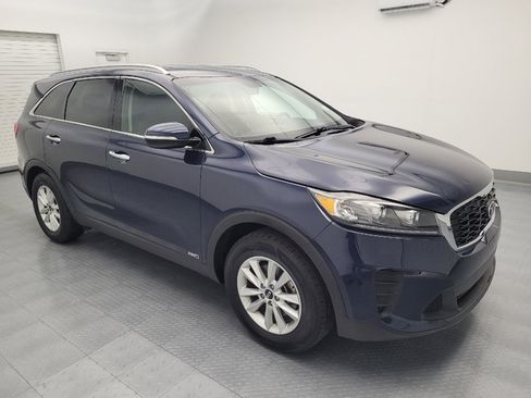 Used 2019 Kia Sorento AWD w/ LX Convenience Package image 11