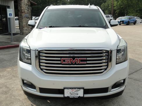Used 2017 GMC Yukon SLT w/ Premium Edition RWD image 2