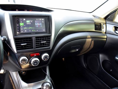 Used 2013 Subaru Impreza WRX Hatchback image 17