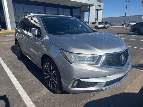 Used 2020 Acura MDX SH-AWD w/ Advance Package image 3