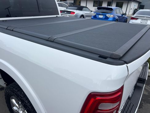 Used 2019 RAM 2500 Limited image 10