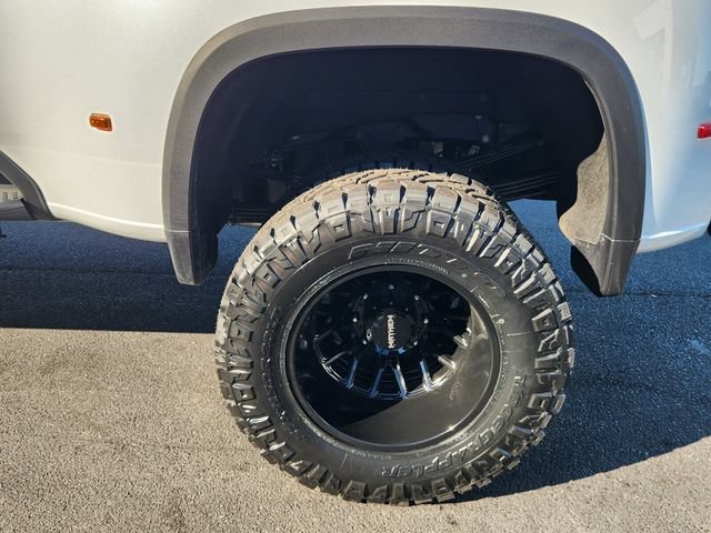 New 2026 Chevrolet Silverado 3500 High Country w/ High Country Premium Package AWD/4WD image 5