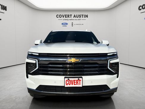 Used 2025 Chevrolet Tahoe LT RWD image 8