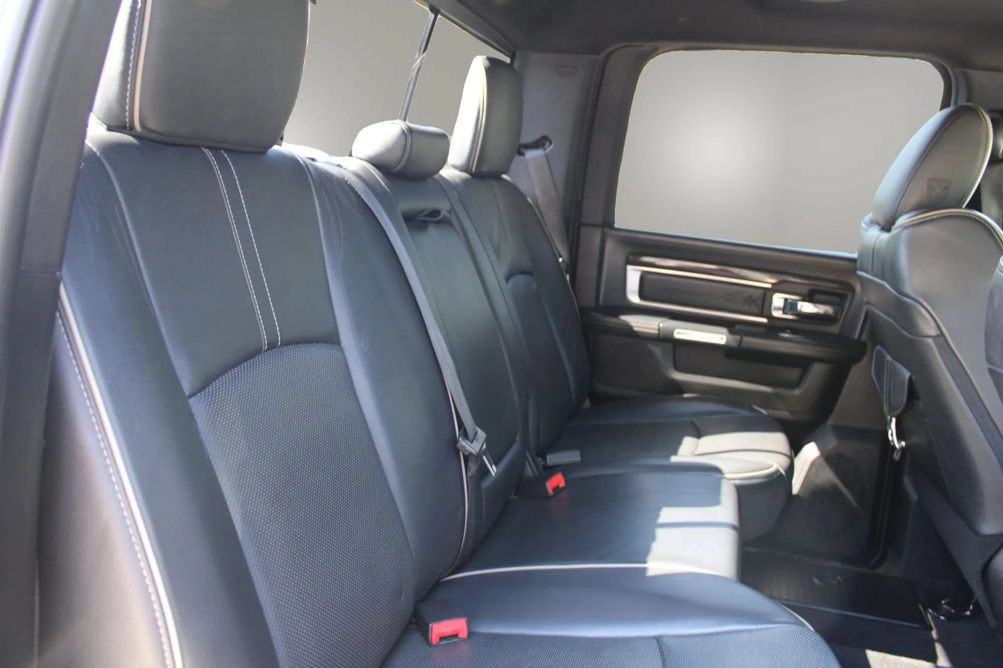 Used 2017 RAM 2500 Limited AWD/4WD image 26
