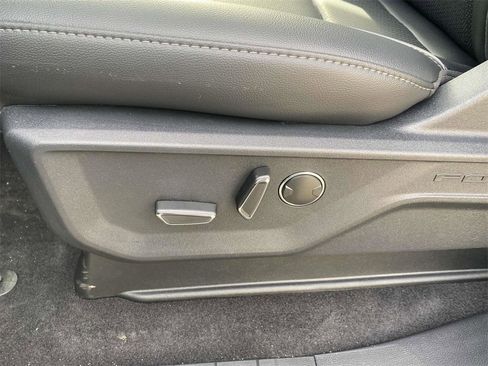 New 2025 Ford F150 Lariat w/ Equipment Group 502A High image 15