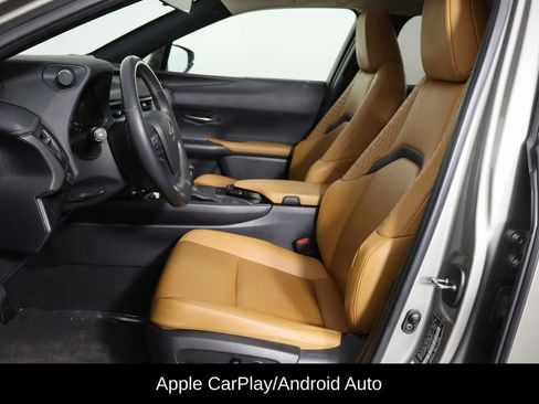 Used 2021 Lexus UX 200 200 Base w/ Accessory Package (Z1) image 15