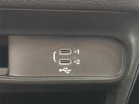 New 2026 Chrysler Pacifica Select image 28