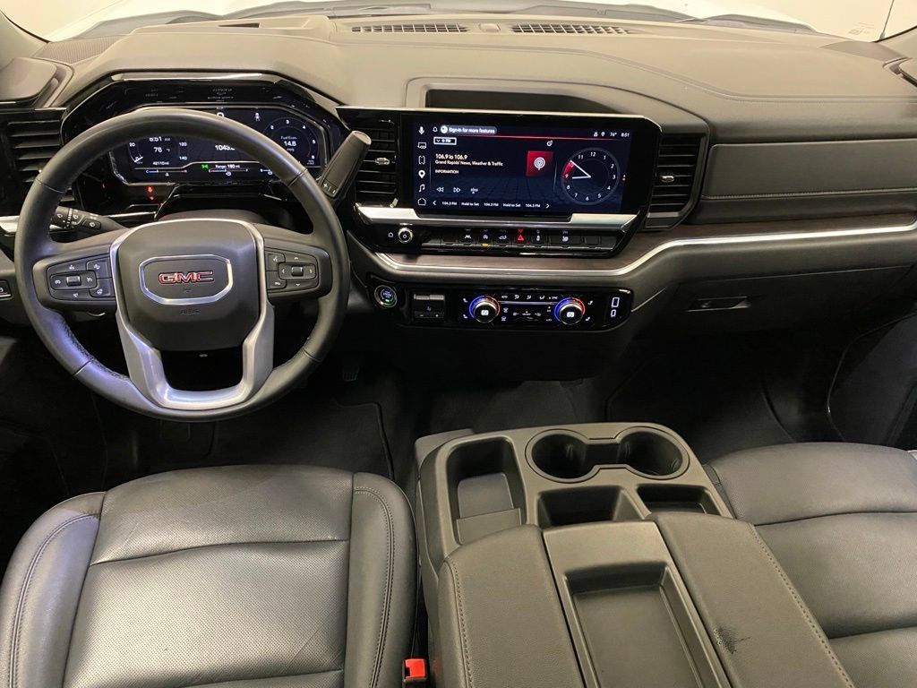Used 2025 GMC Sierra 1500 SLT AWD/4WD image 23