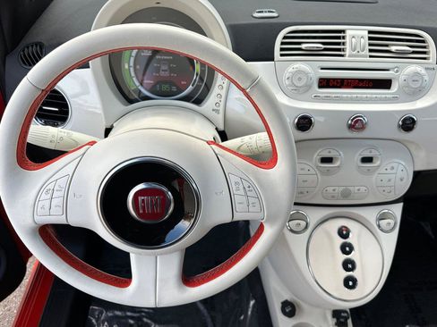 Used 2015 FIAT 500 e image 13