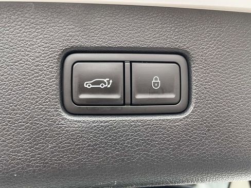 Used 2023 Genesis GV80 3.5T Advanced + w/ Cargo Package image 31