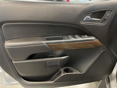 Used 2018 GMC Canyon Denali image 26