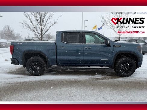 New 2026 GMC Sierra 1500 Elevation w/ Elevation Premium Package image 4
