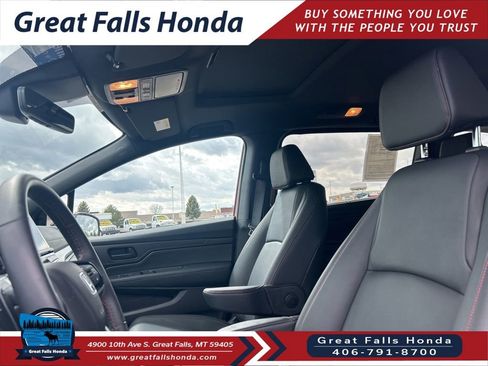 Certified 2025 Honda Odyssey Sport-L image 16