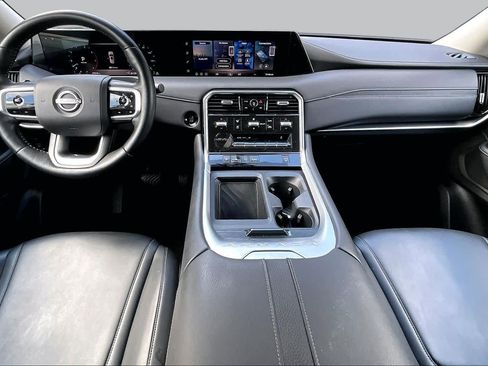 Certified 2026 Nissan Armada SV AWD/4WD image 16