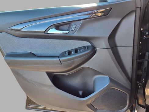 Used 2025 Chevrolet TrailBlazer LT w/ Driver Confidence Package image 15