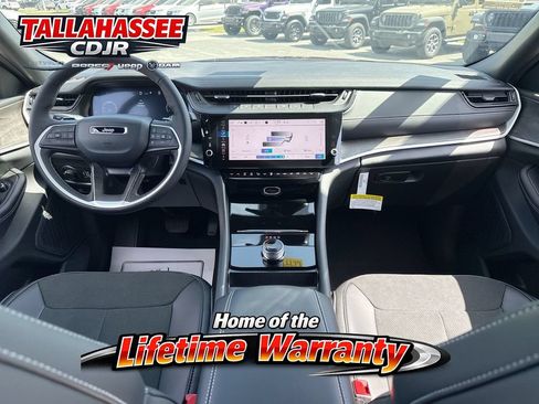 New 2026 Jeep Grand Cherokee Altitude RWD image 25