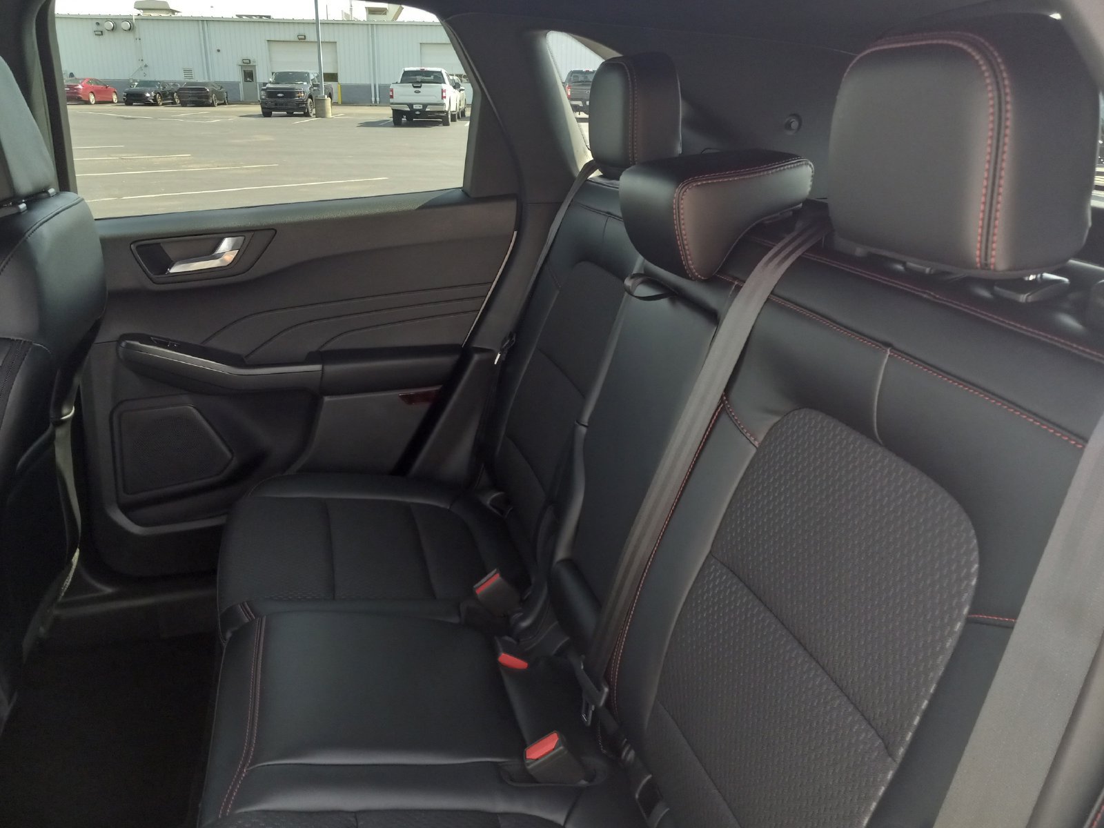 Used 2026 Ford Escape ST-Line FWD image 13