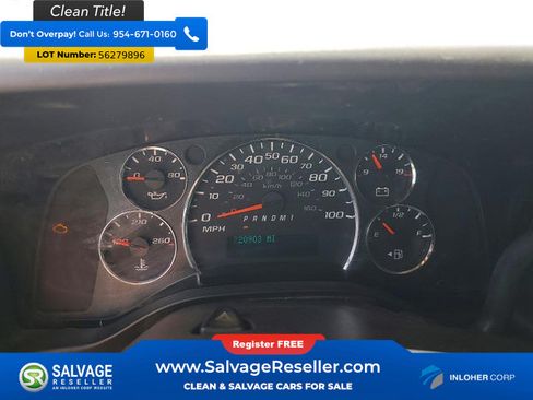 Used 2015 Chevrolet Express 2500 RWD image 12