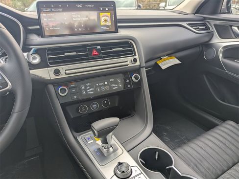 New 2026 Genesis G70 2.5T Prestige image 19