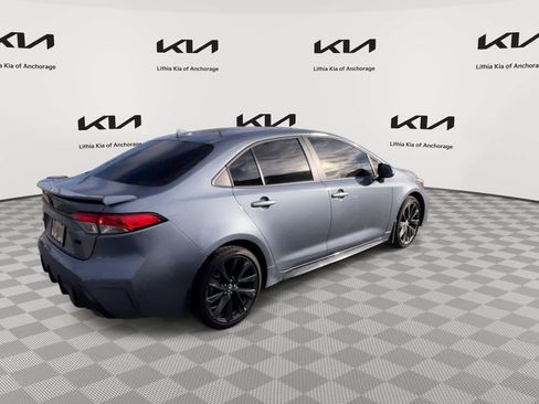 Used 2025 Toyota Corolla SE image 8