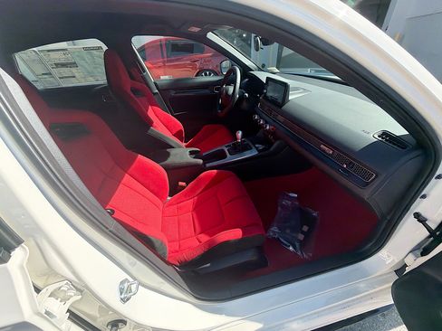 New 2025 Honda Civic Type R image 23