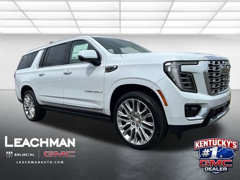 New 2026 GMC Yukon XL Denali w/ Denali Reserve Package AWD/4WD image 1
