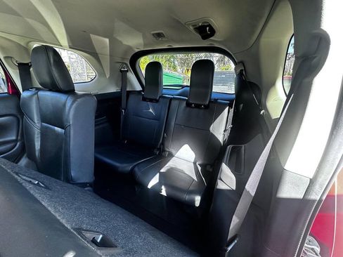 Used 2020 Mitsubishi Outlander SE FWD image 15