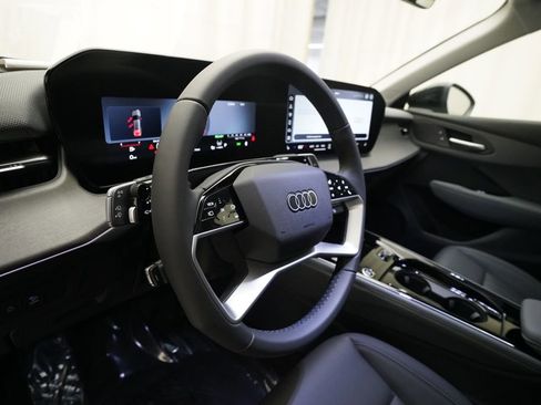 New 2026 Audi Q3 quattro 2.0T AWD/4WD image 8