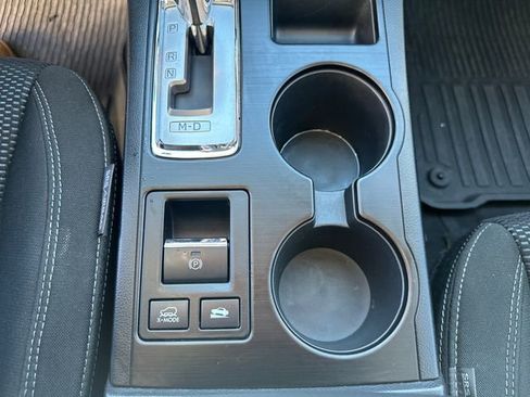 Used 2018 Subaru Outback 2.5i Premium image 35