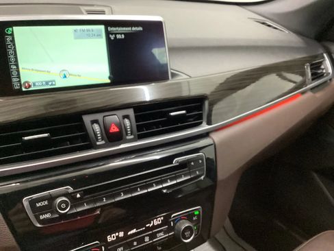 Used 2017 BMW X1 xDrive28i AWD/4WD image 16