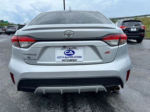 Used 2022 Toyota Corolla SE FWD image 6