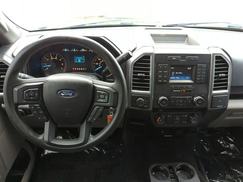 Used 2017 Ford F150 XLT image 17