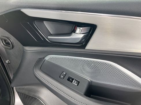 New 2026 Acura MDX Base image 9