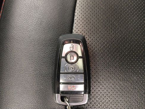 Used 2018 Ford Explorer Sport w/ Equipment Group 401A AWD/4WD image 32