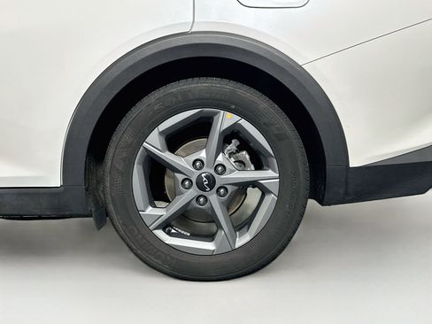Used 2025 Kia K4 FWD image 11