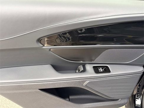 New 2026 Lincoln Nautilus Premier w/ Jet Appearance Package image 18