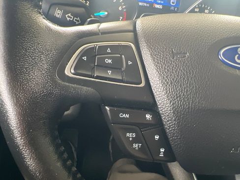 Used 2017 Ford Escape Titanium w/ Equipment Group 301A AWD/4WD image 57