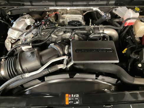 Certified 2024 GMC Sierra 2500 AT4 w/ Max Trailering Package image 10