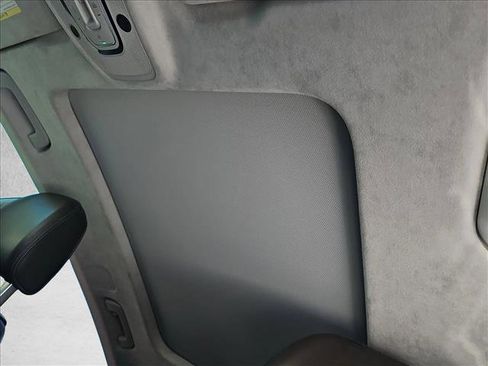 Used 2020 Audi Q8 Prestige w/ Prestige Package image 16